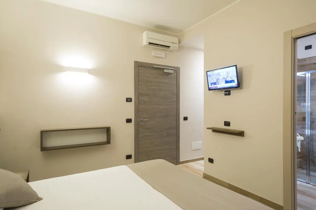 Hotel Baia Di Pare Valmadrera