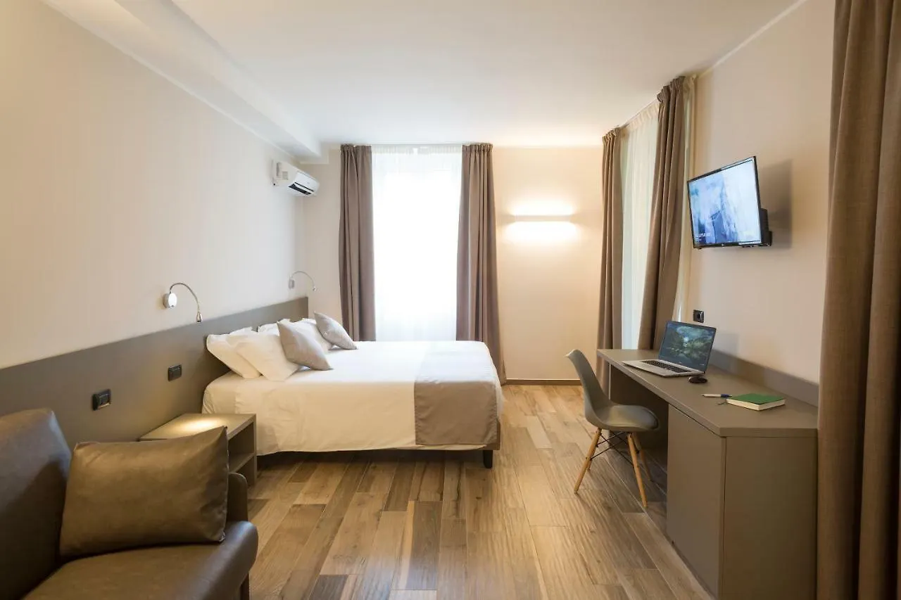 Hotel Baia Di Pare Valmadrera