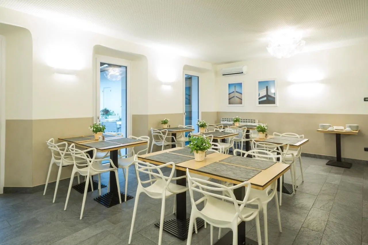 Hotel Baia Di Pare Valmadrera