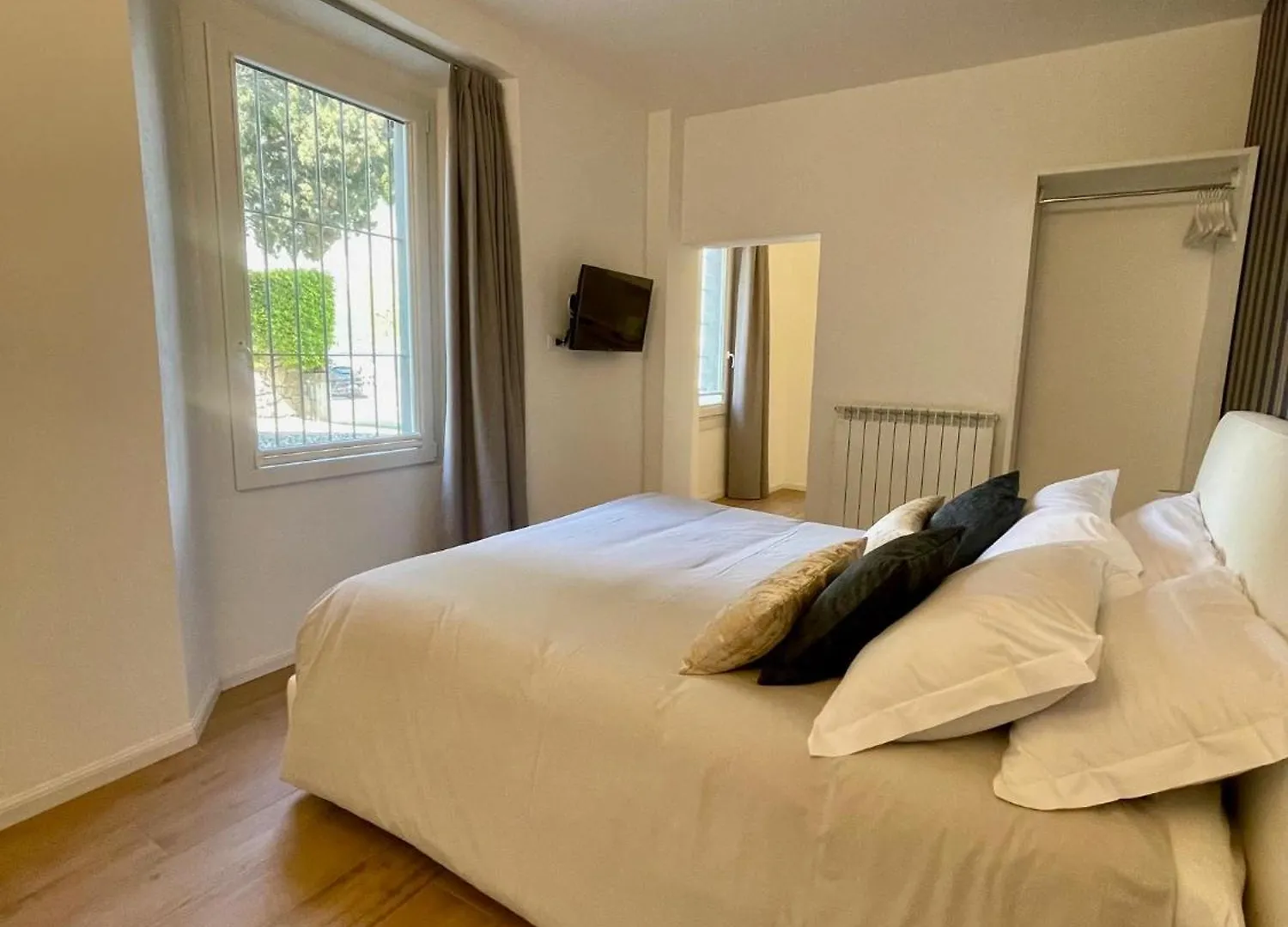Hotel Baia Di Pare Valmadrera Italy