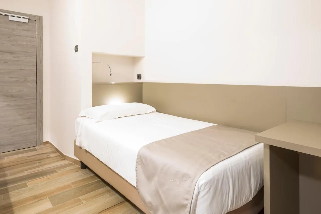 Hotel Baia Di Pare Valmadrera Italy